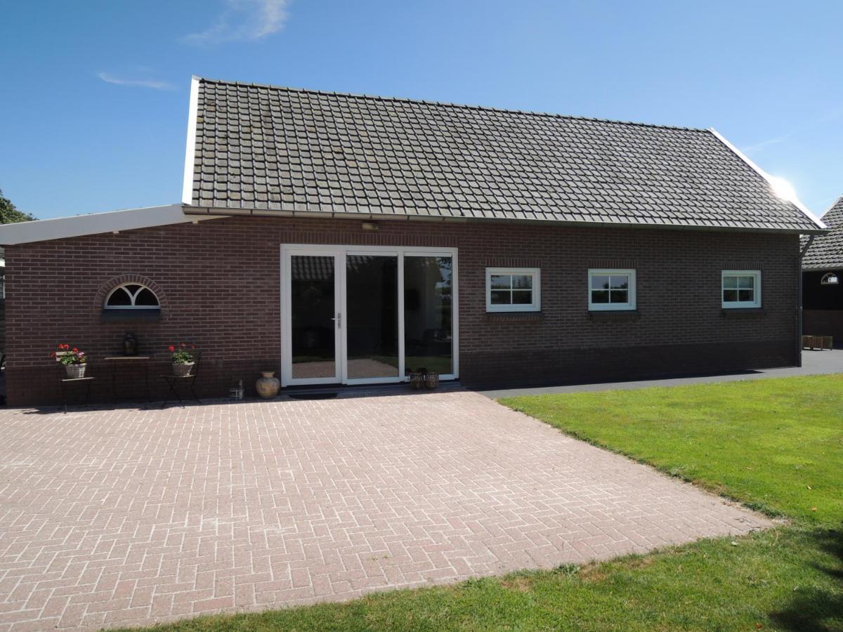 Bed & Breakfast De Bodderie Nieuwland  ภายนอก รูปภาพ