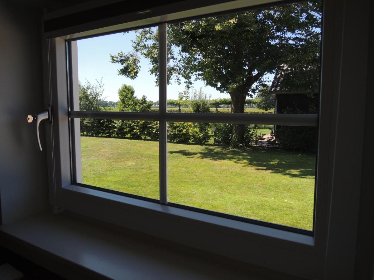 Bed & Breakfast De Bodderie Nieuwland  ภายนอก รูปภาพ