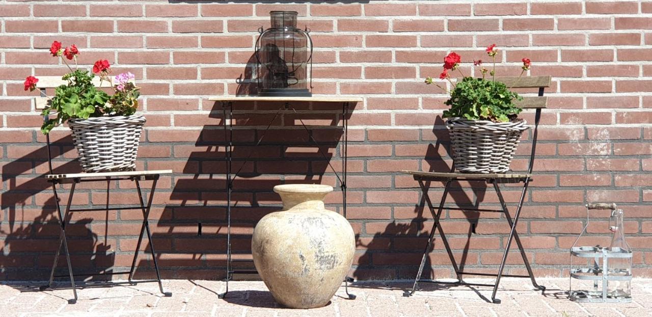 Bed & Breakfast De Bodderie Nieuwland  ภายนอก รูปภาพ